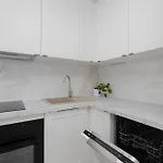 Warszawa Centre Modern Apartment Remote Working Smart TV&WiFi