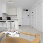 Apartament Warszawa Centre Modern Apartment Remote Working Smart TV&WiFi Warszawa
