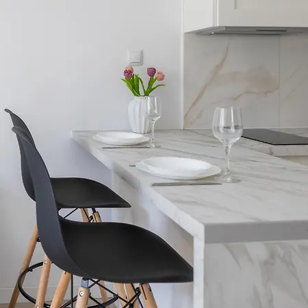 Modern In Center, Remote Working, Smart Tv & Wifi By Renters アパート